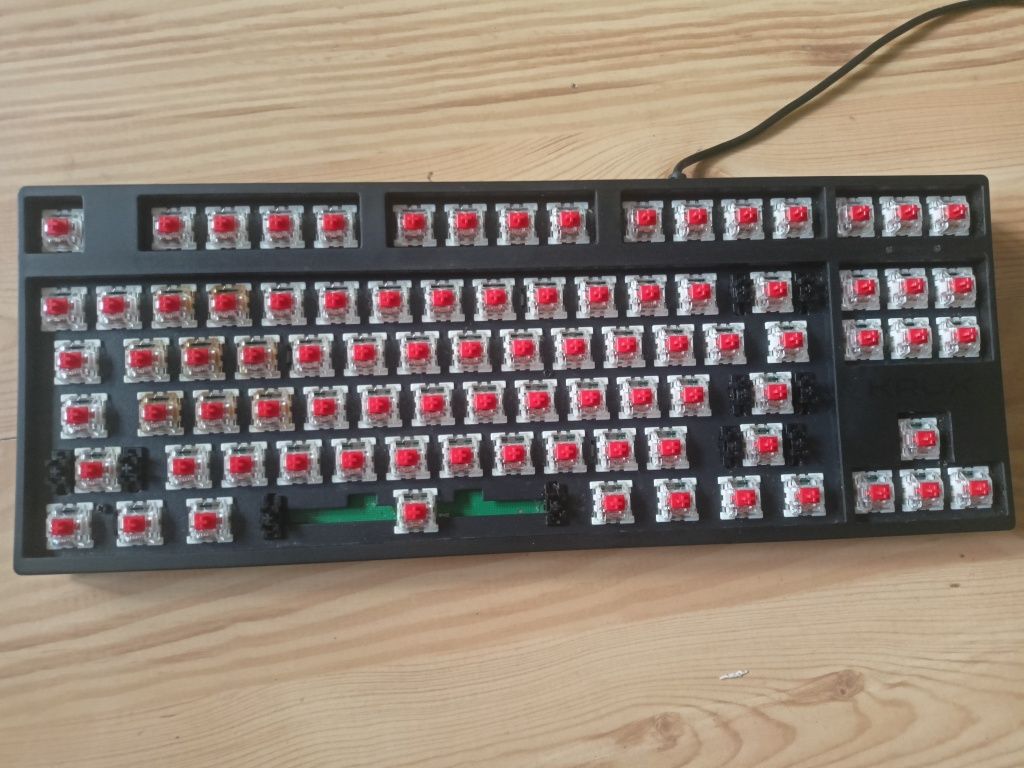 Klawiatura krux atax pro rgb pudding
