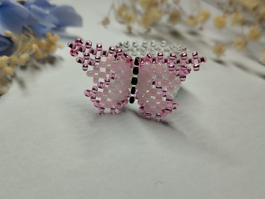 Прикраси з бісеру