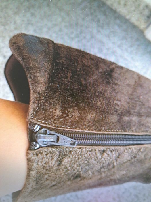 Botas via nova em pele 36