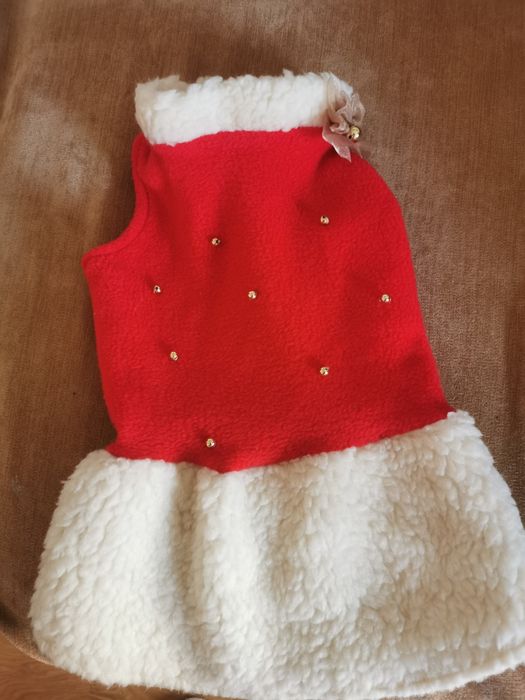 Sukieneczka świąteczna dla pieska