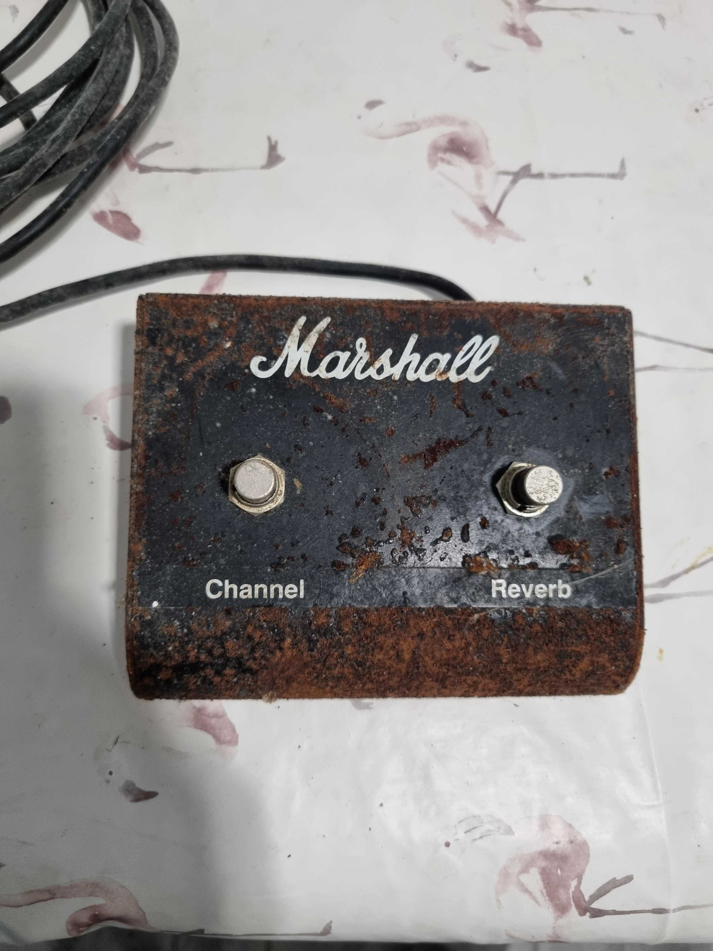 Amplificador Marshall Valvestate 8080