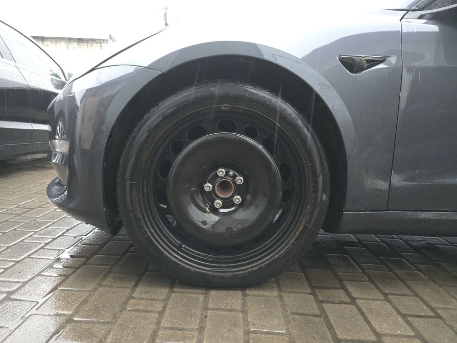 Докатка tesla model 3 Y Performance 5 114.3 20 Infinity nissan запаска