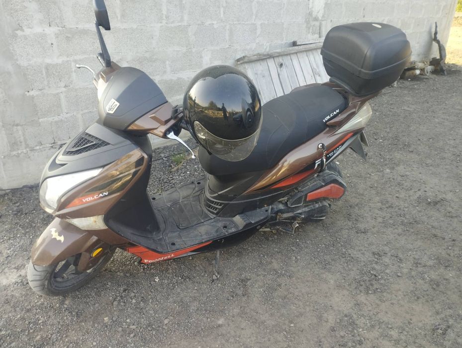 Скутер Vulcan 150