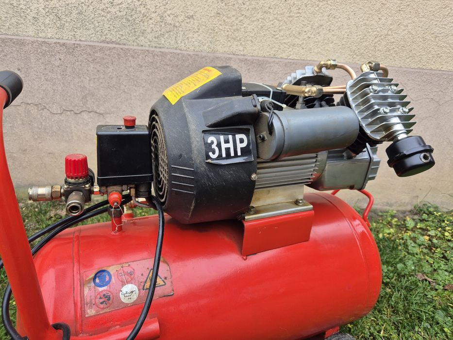 Компресор 50л Forte VFL-50/2.23 кВт