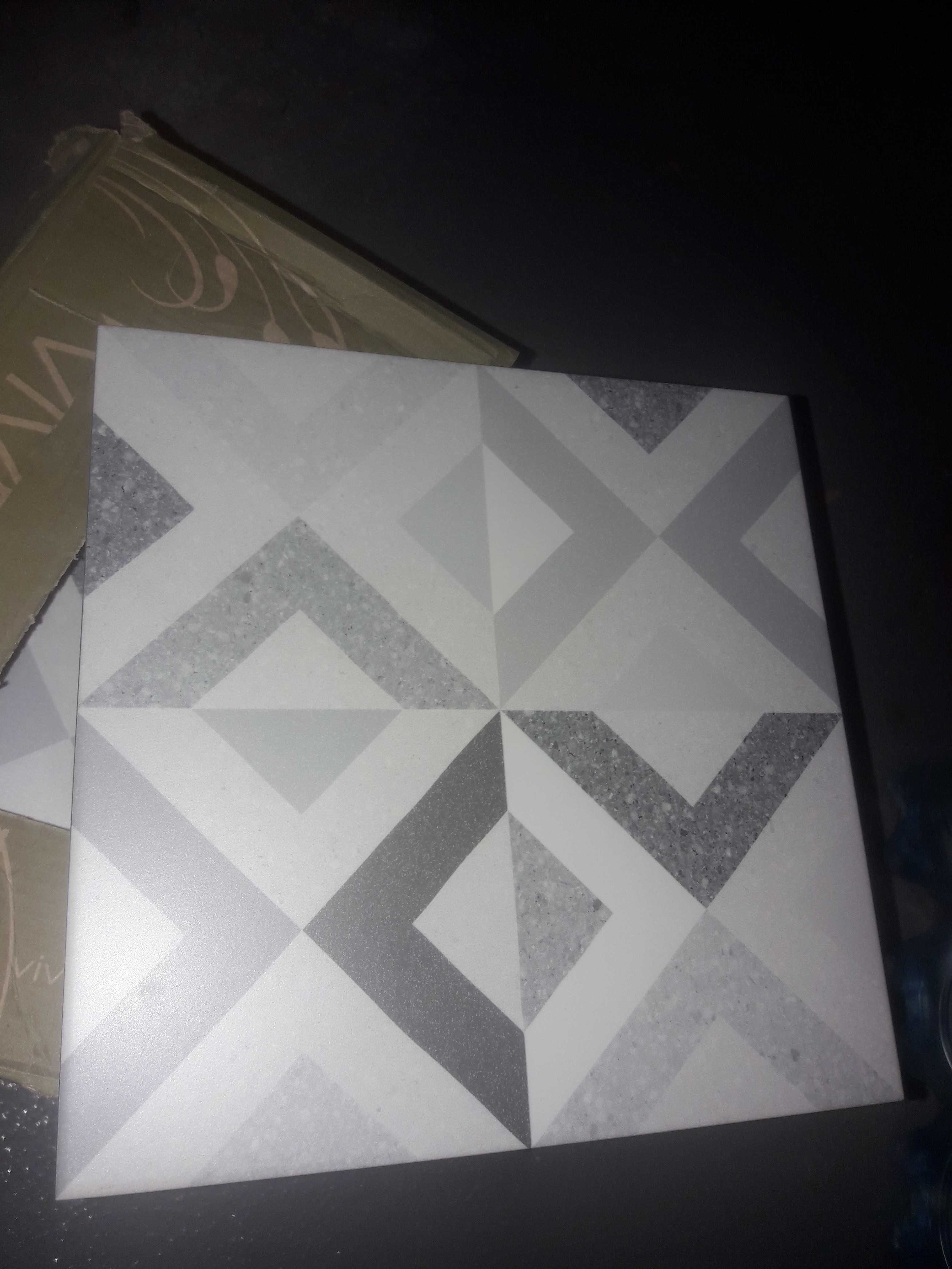 Płytki VIVES Brenta Humo 20x20