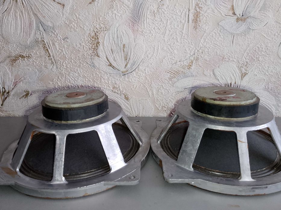 Динамики широкополосные ( под восстановление )