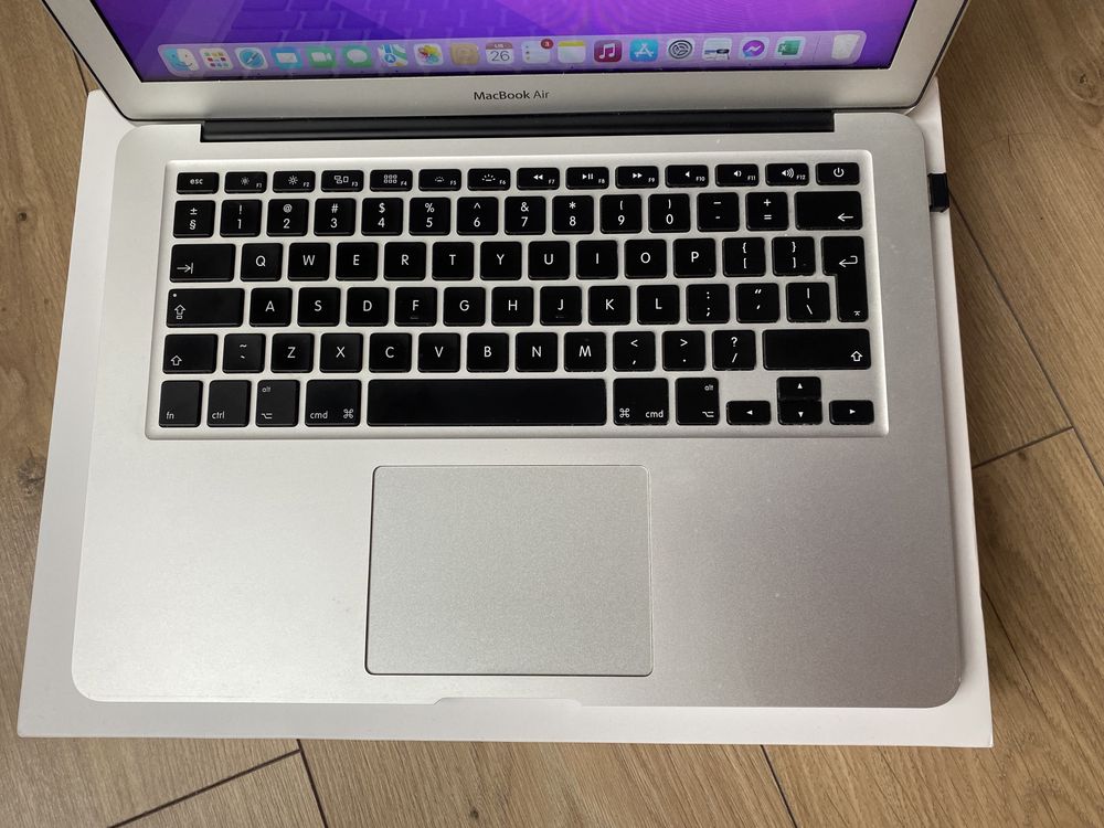 Idealny MacBook Air 13” 8/256 GB w PERFEKCYJNYM stanie!