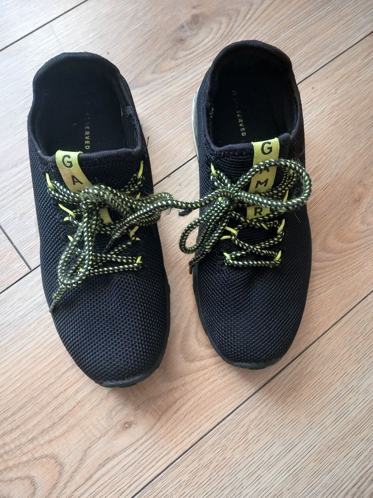 Buty sportowe  lekkie 38