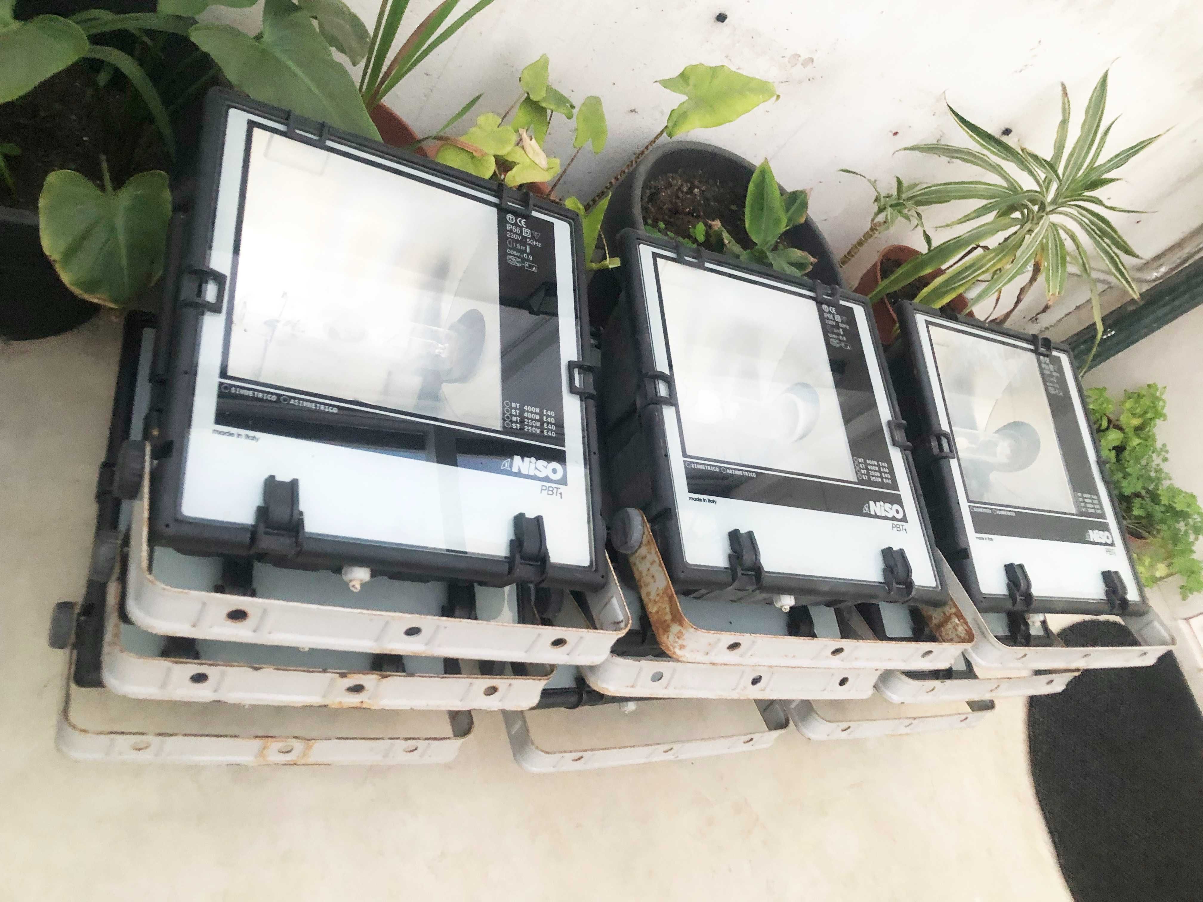 10 holofotes / projetores NISO PBT1 250W - 400W