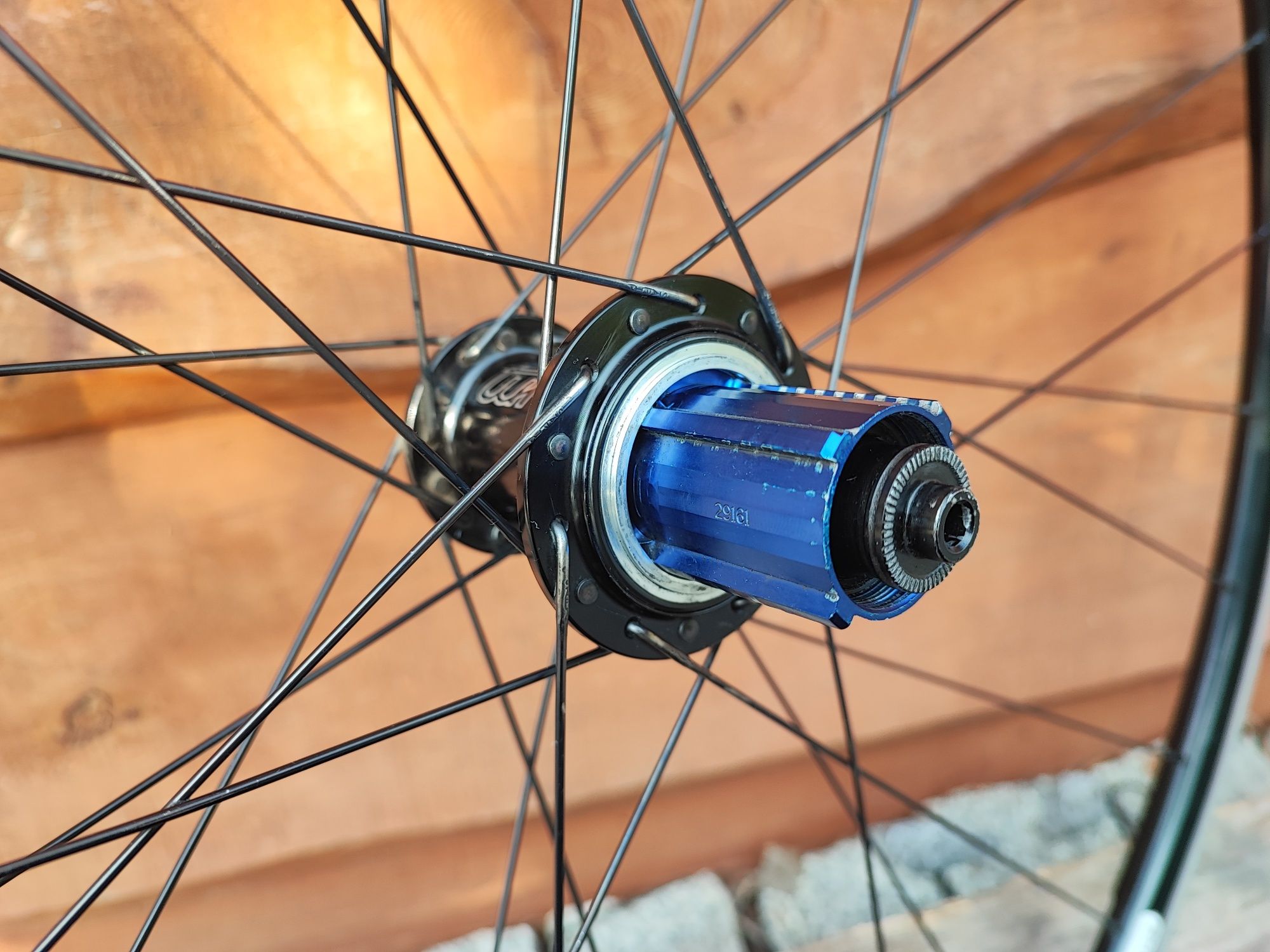 Tylne koło rowerowe szosowe Tune TSR22  MAG 28" Retro MTB
