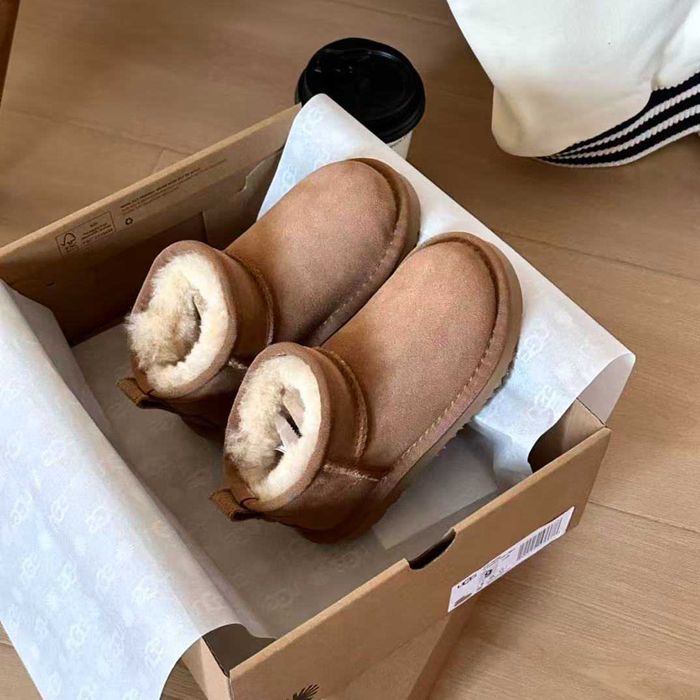 UGG_Classic_Ultra_Mini_Chestnut R. 38