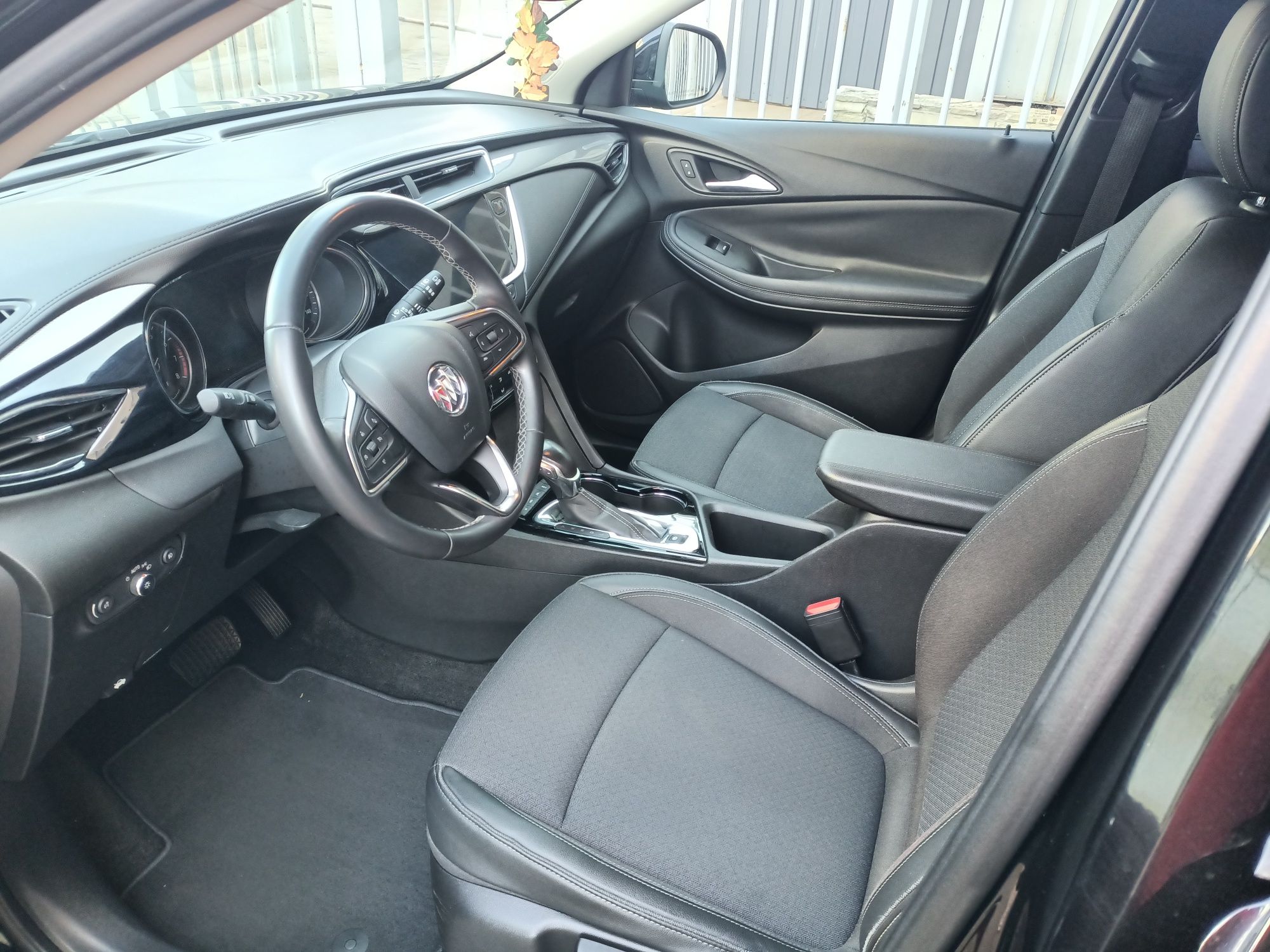 Автомобіль Buick Encore GX
