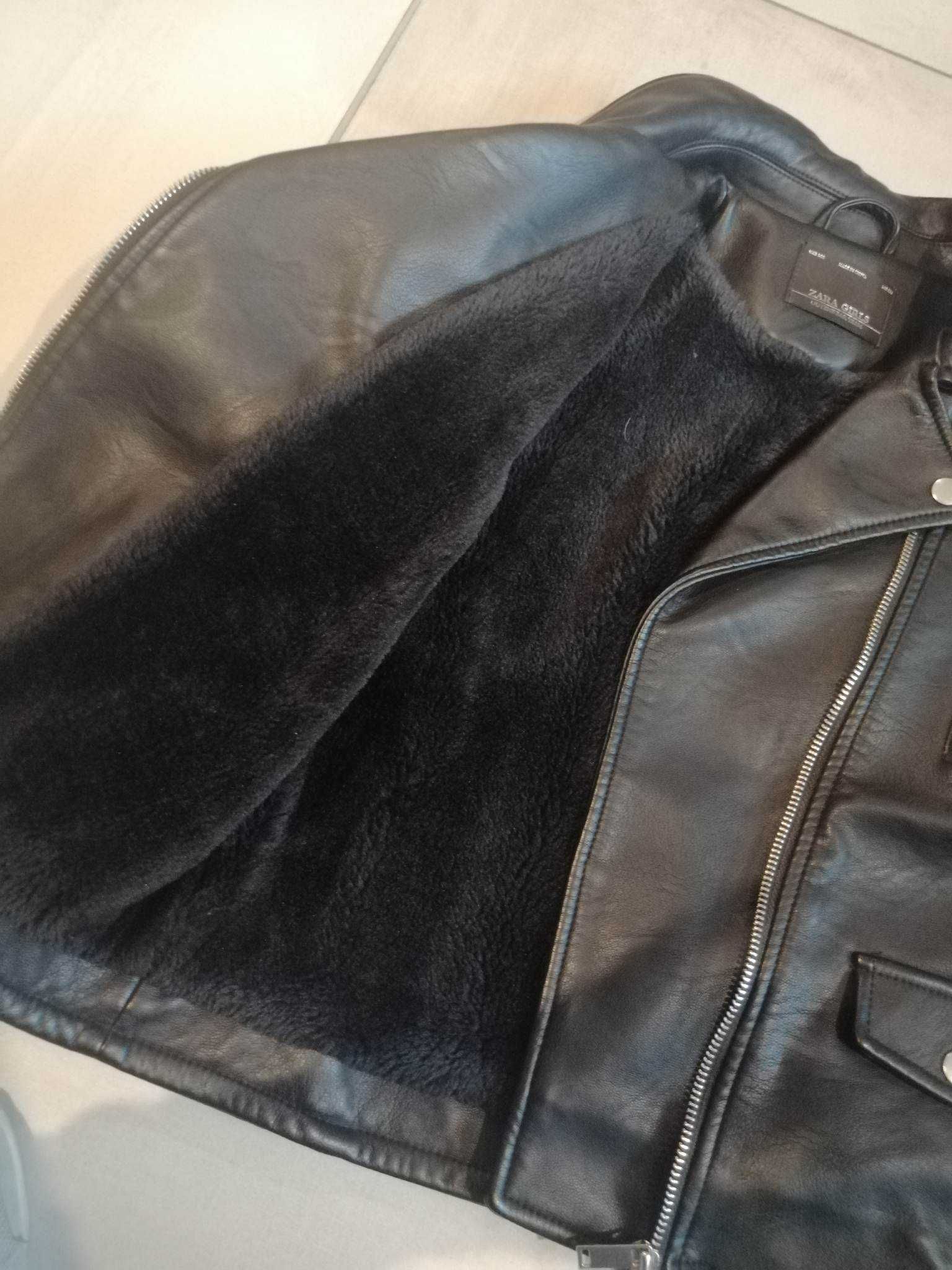 ZARA Czarna kurtka na wzrost 140 cm ocieplana w środku jak nowa