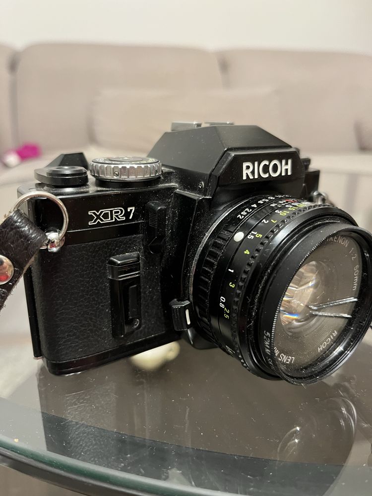 Analogowy Ricoch XR 7 z obiektywem 50/2 Rikenon