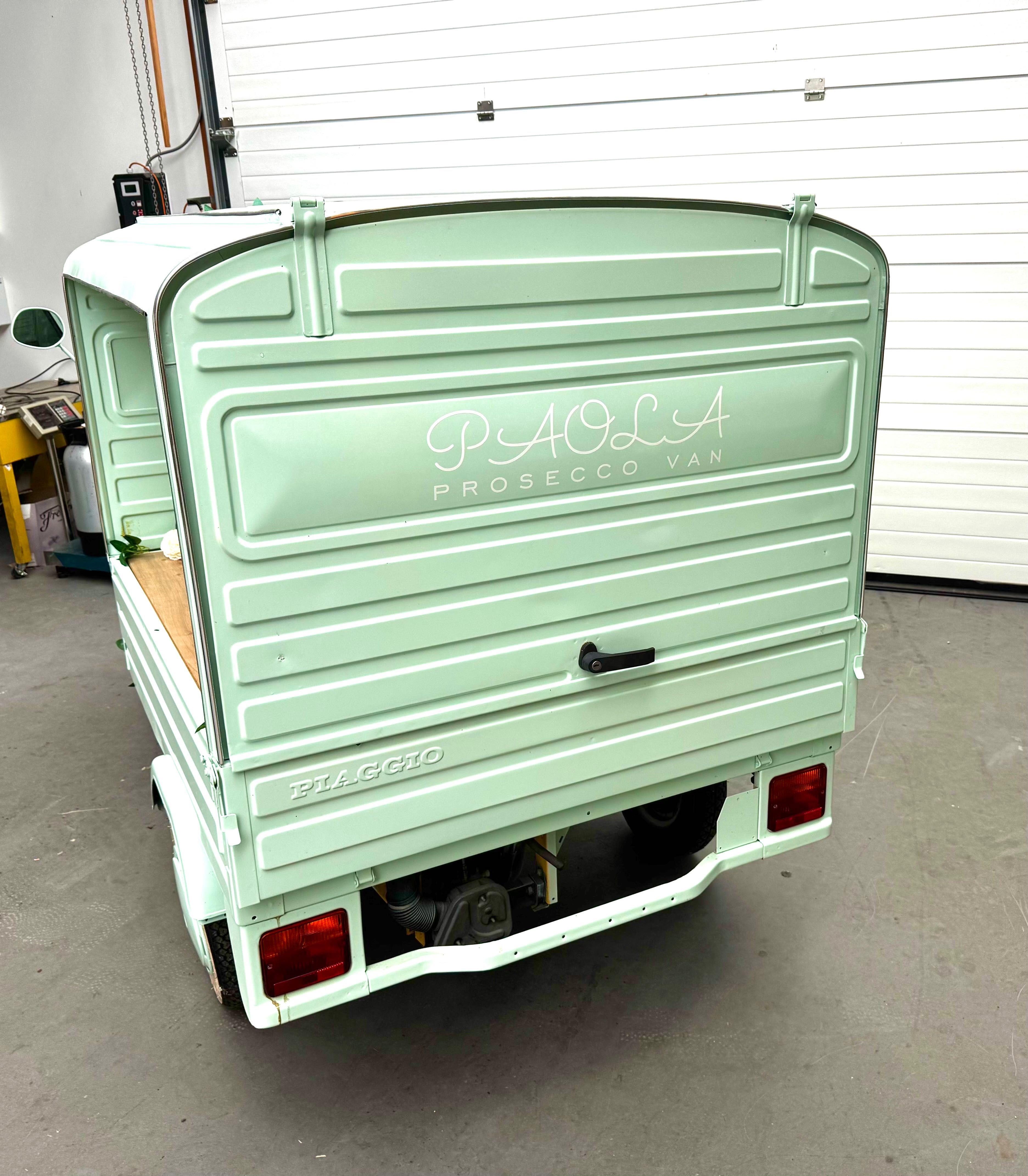 Piaggio APE 50 | Prosecco Van |