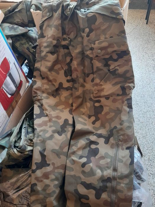 Spodnie goretex wojskowe 190/82,od ubrania ochronnego 128mon
