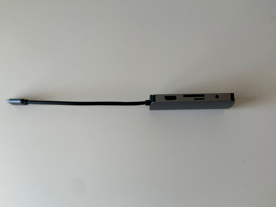 Hub usb-C HDMI micro sd usb