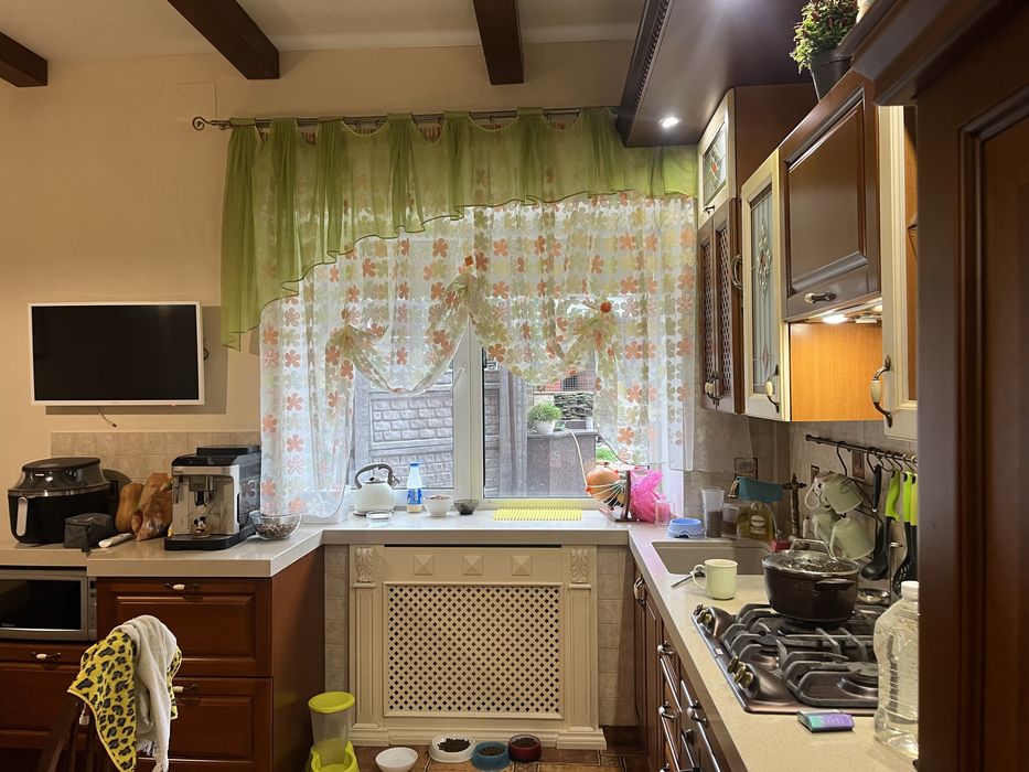 Продам ДОМ. на ж/м ПОБЕДА-3 , с ремонтом