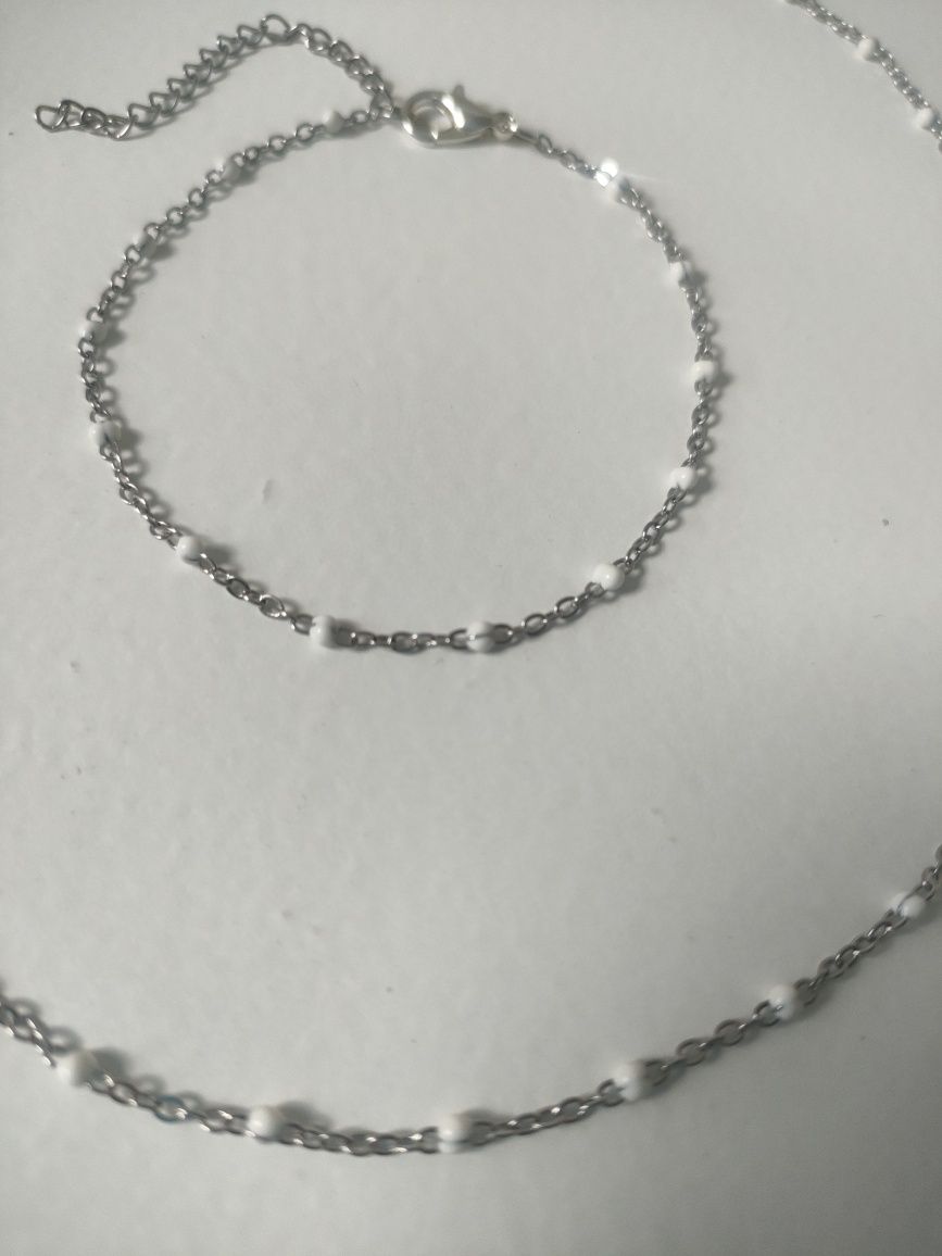 Dwuczęściowy srebrny komplet biżuterii