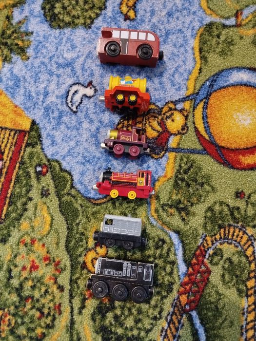 Паровозик Томас Thomas на магнітах