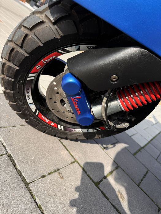 Piaggio Vespa GTS Super ABS 300/50cc Blu Vivace Matt / Motorower 2022
