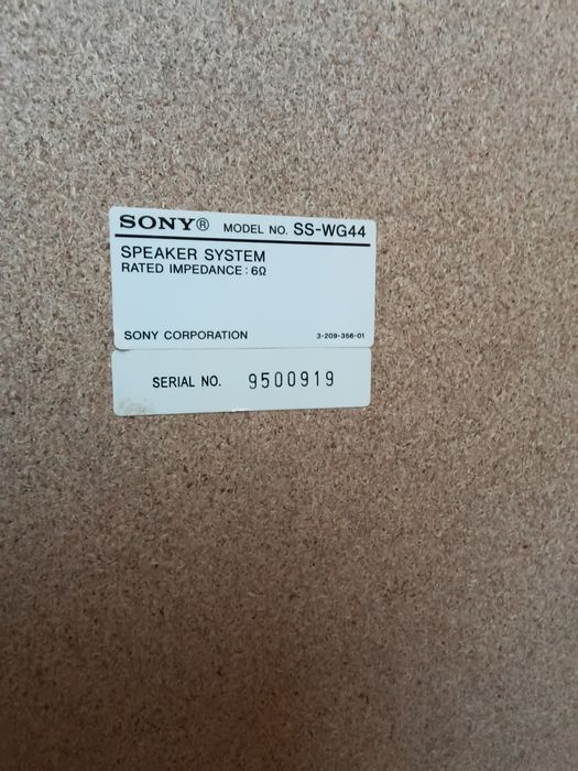 Музичний центр  Sony HCD-RV50 у чудовому стані - 8000 грн