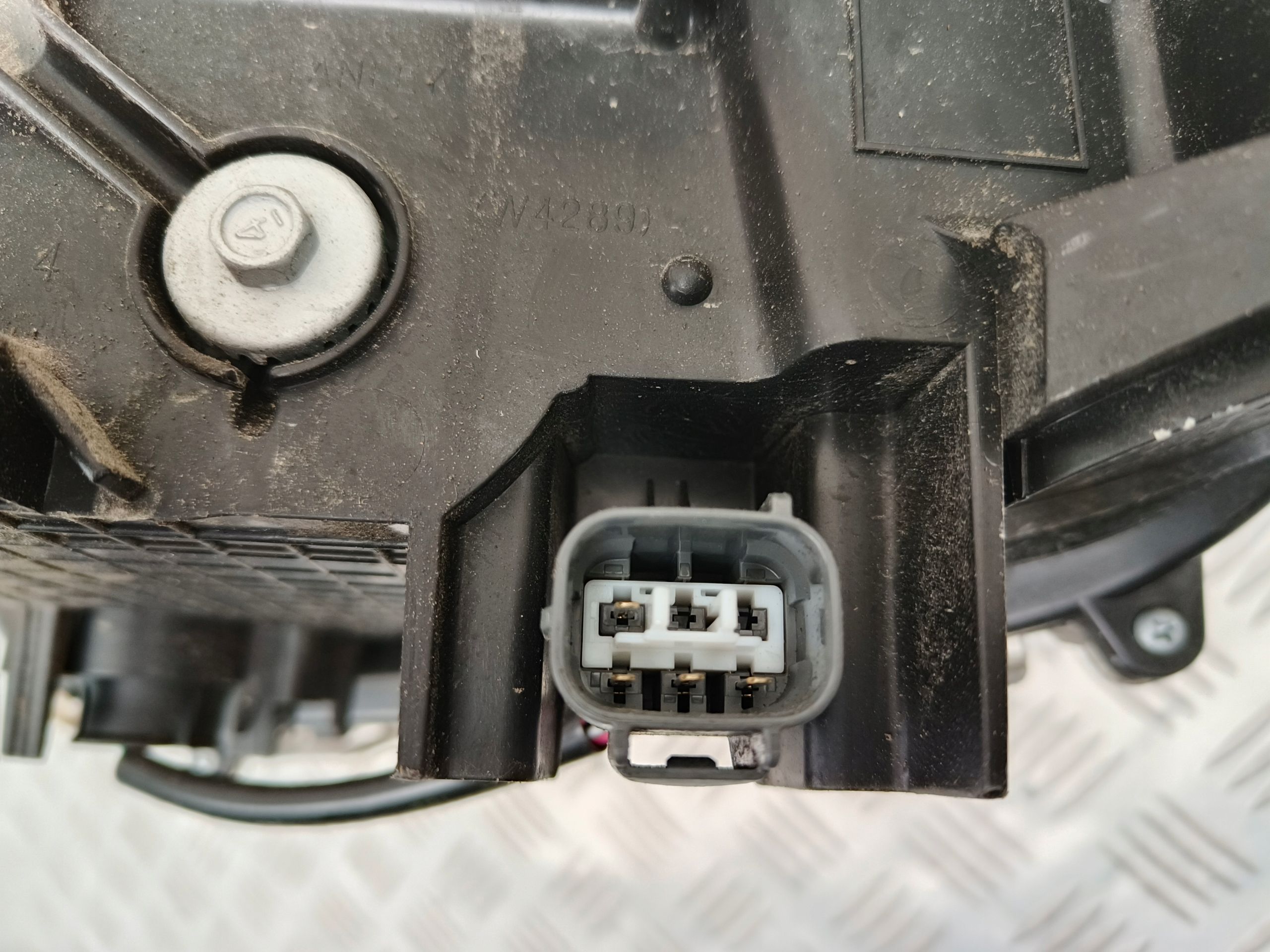 Toyota Reflektor Lampa Full Led Prawa Jasna Usa