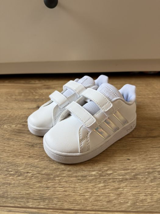 Adidas Superstar r. 23