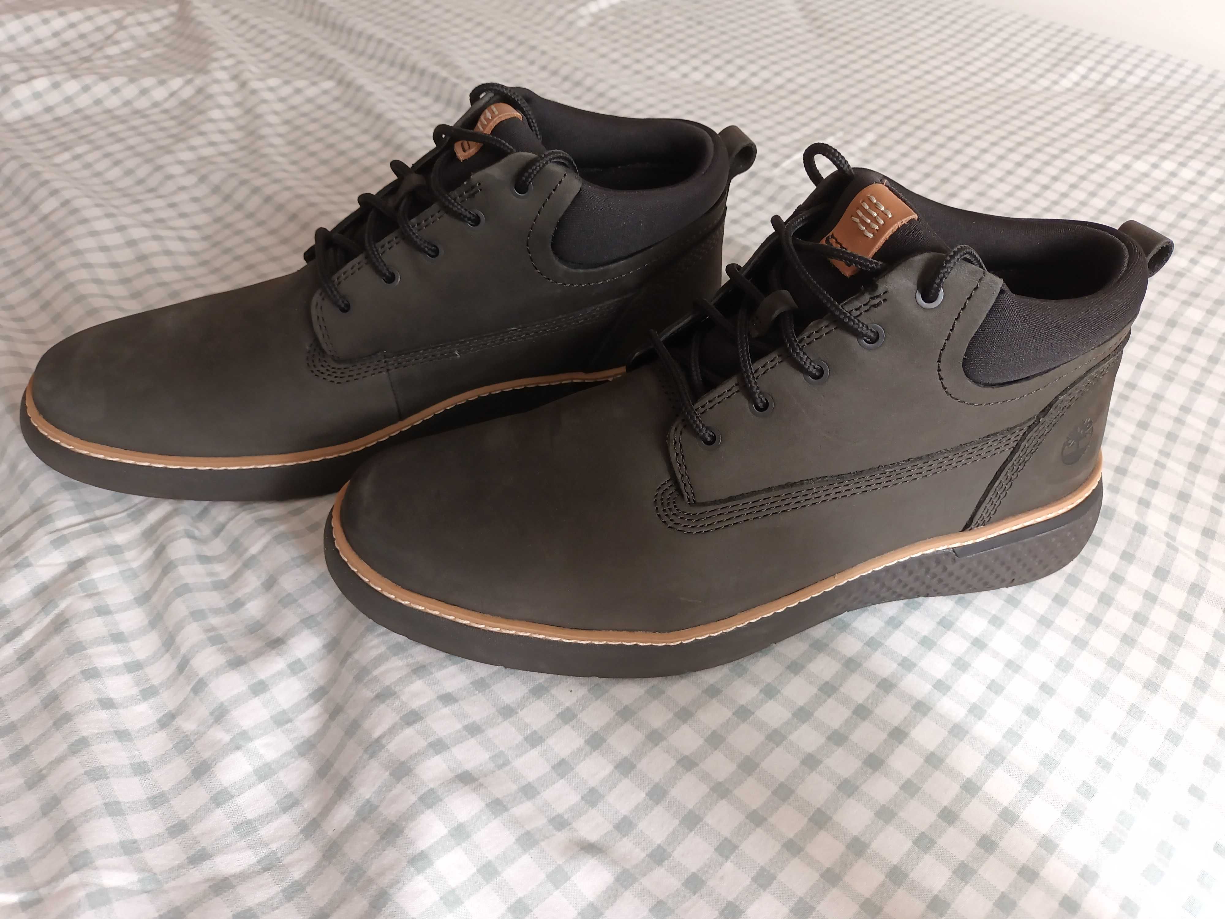 Botas Timberland Chukka Cross Mark Verde Escuro (NOVAS E NUNCA USADAS)