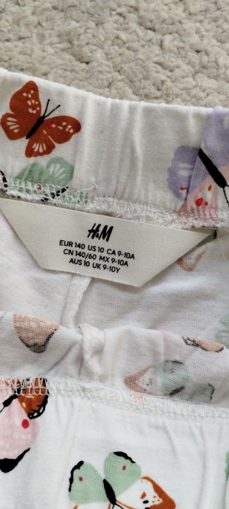 Komplet bluzka + krótkie spodenki H&M r 140