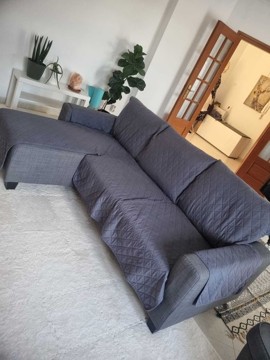 Sofá Bollstanas com chaise long