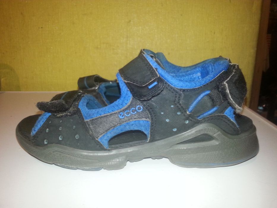 Сандали босоножки Ecco 23.5 см по стельке