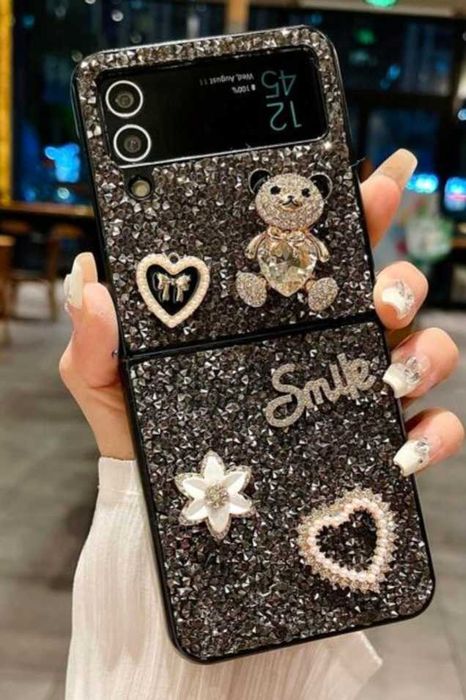 Zjawiskowe etui do Samsung Galaxy Z Flip 4 i Z Flip 5