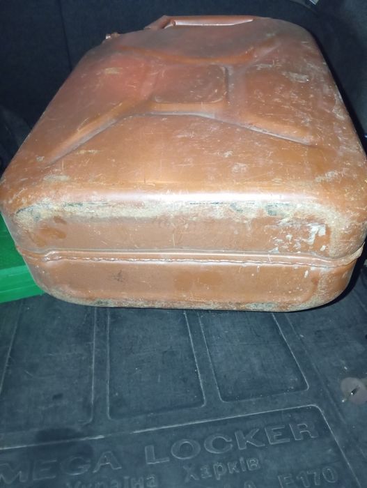 Канистра 20 литров