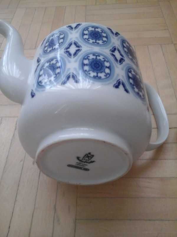 duży imbryk na herbatę niemiecka porcelana DDR