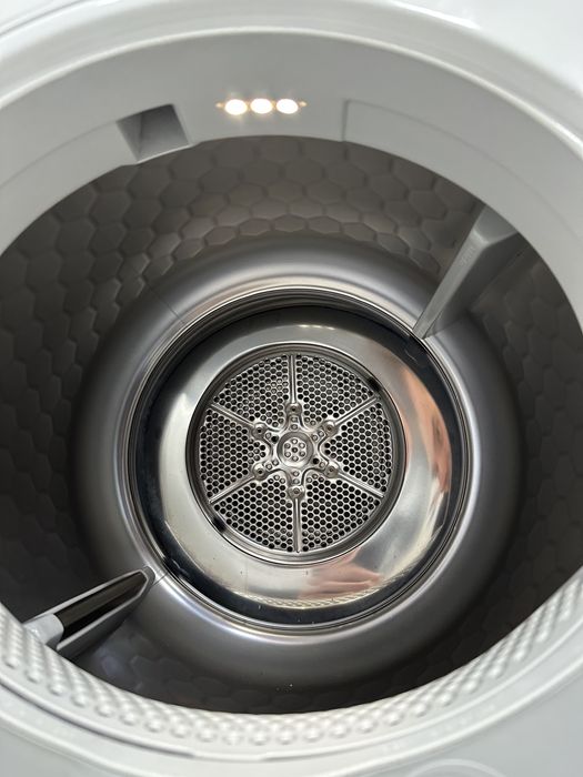 Сушильна машина Miele TDD 430 wp