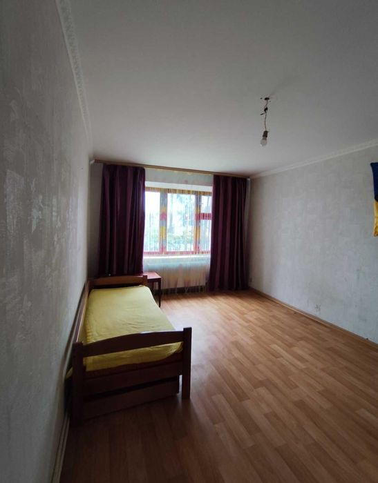 № 13613 - Простора 3к. квартира, 2/5 пов. цегляного будинку, Озерне