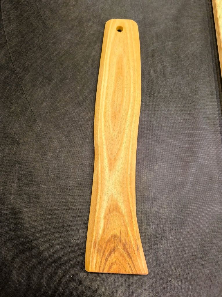 Deska dębowa lita RYBA SUSHI 80x15x2cm - do serwowania posiłków HANDMA