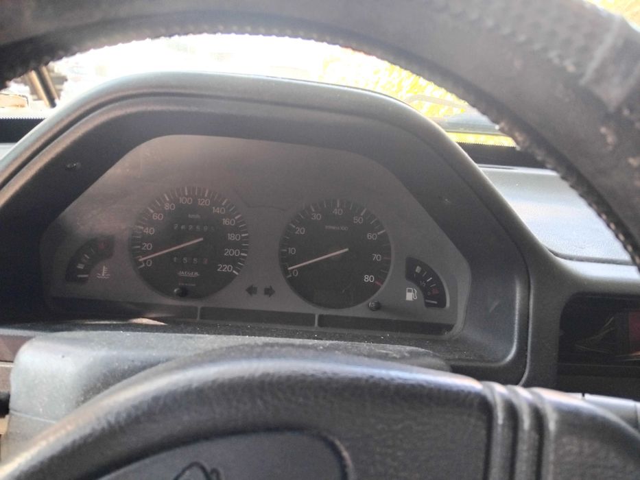 Peugeot 106 4 portas gasolina