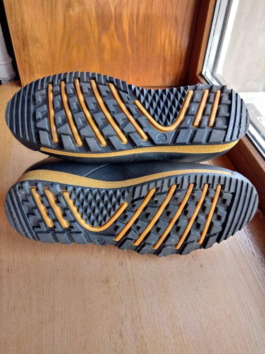 Подростковые зимние ботинки р.38 (25см)