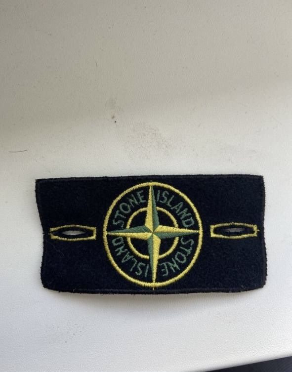 Patch stone island