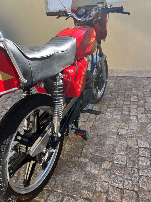Mota sis sachs v6 Lotus toda restaurada pouco usada.
