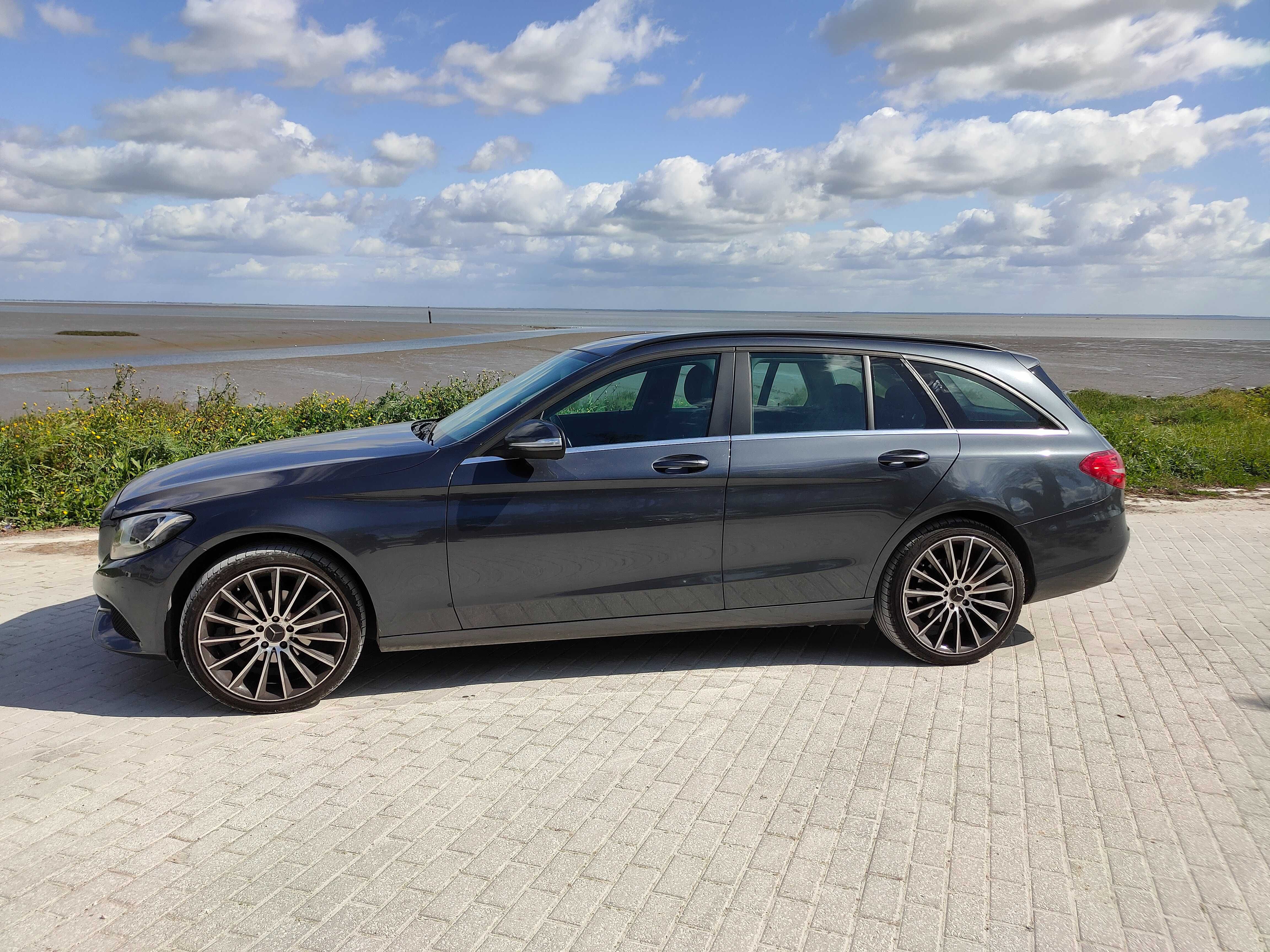 Mercedes-Benz C-200 BlueTec