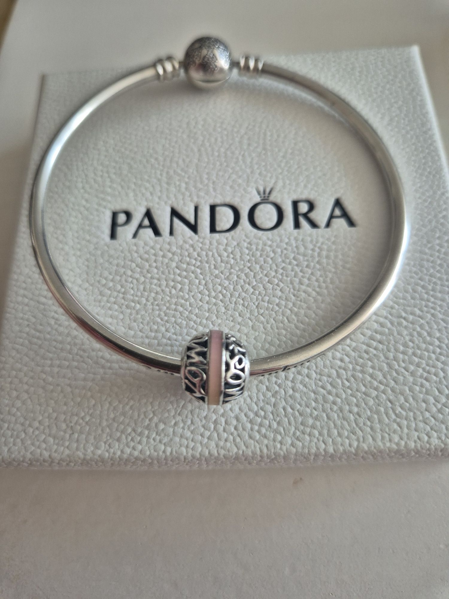 Pandora charm ażurowy