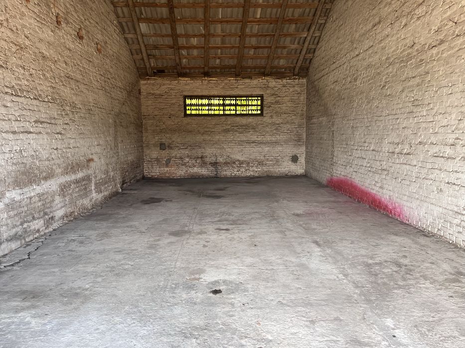 Гараж Ангар Бокс СТО Зерносховище