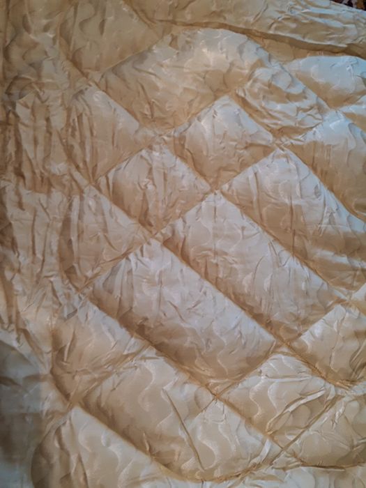 продам одеяло пуховое