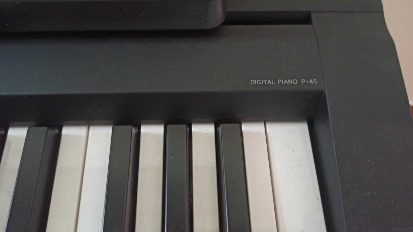 Teclado Yamaha P-45B + Móvel Yamaha L-85 - Como novo!