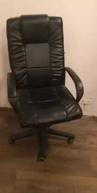 Krzesło Fotel biurowy obrotowy elegancki skórzany IKEA stan idealny