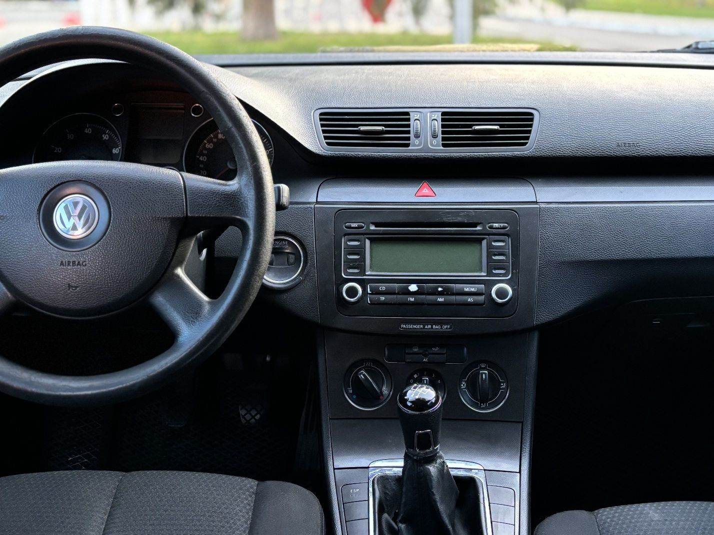 Volkswagen Passat B6 1.6 MPI