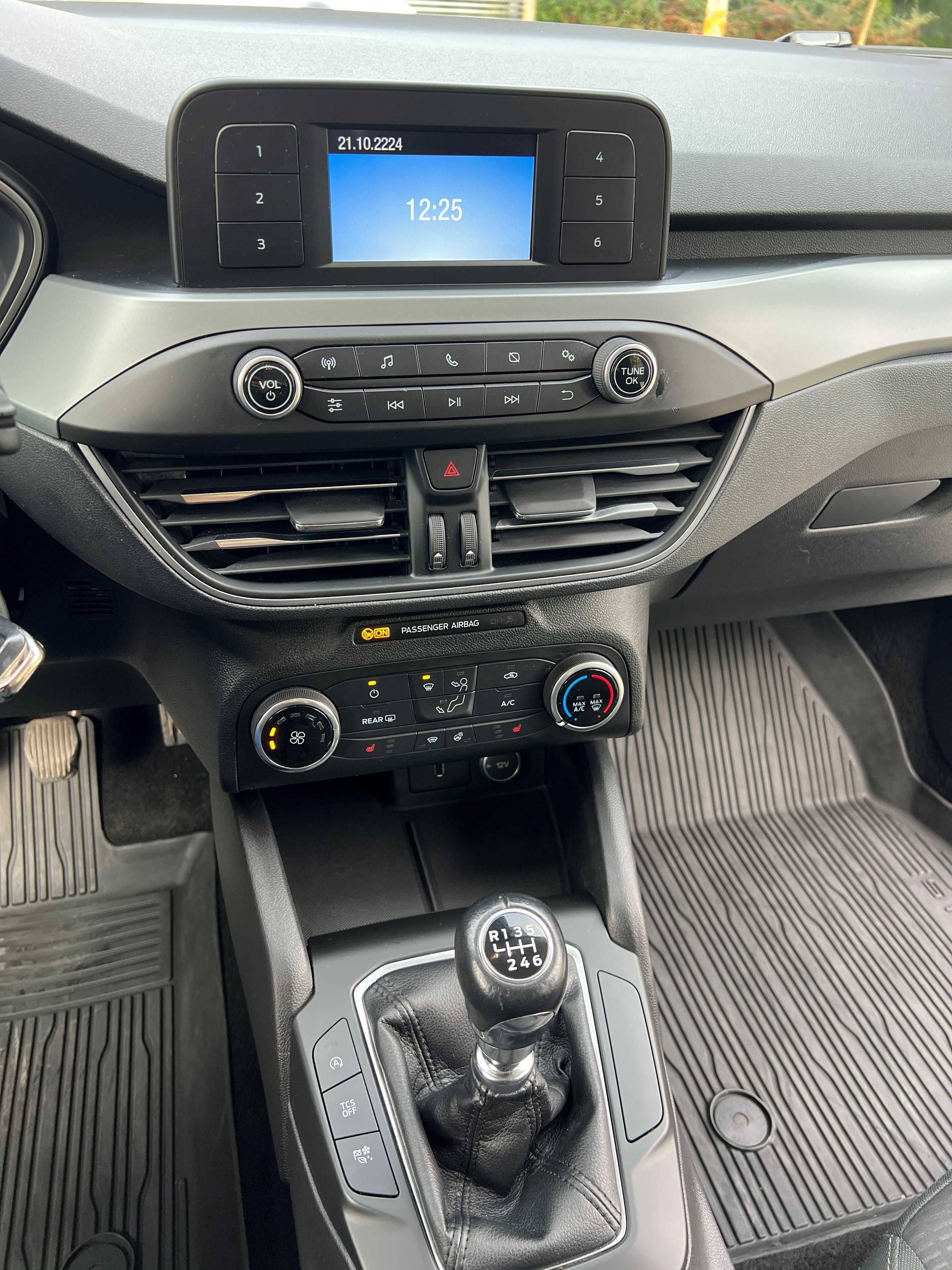 Ford Focus MK4 kombi 1,5 Eco Blue diesel
